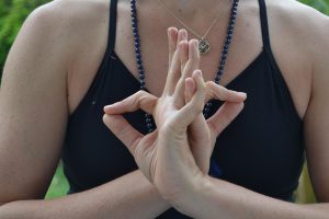 Joga dla redukcji bólu bioder: Ćwiczenia na poprawę